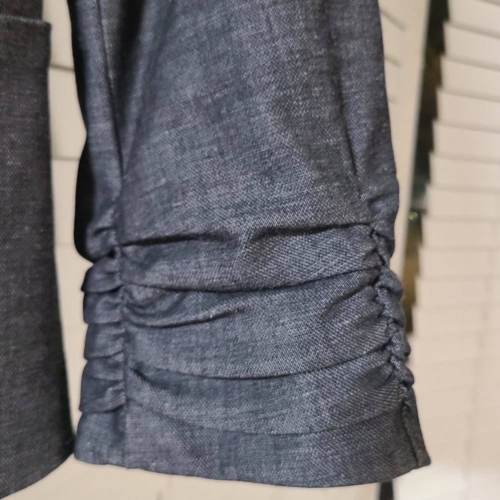 Express women's gray/black single-button fitted b… - image 4